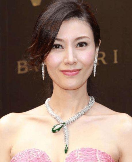 李嘉欣往期爆料视频,往期爆料视频中的惊人内幕 第1张 李嘉欣往期爆料视频,往期爆料视频中的惊人内幕 第1张